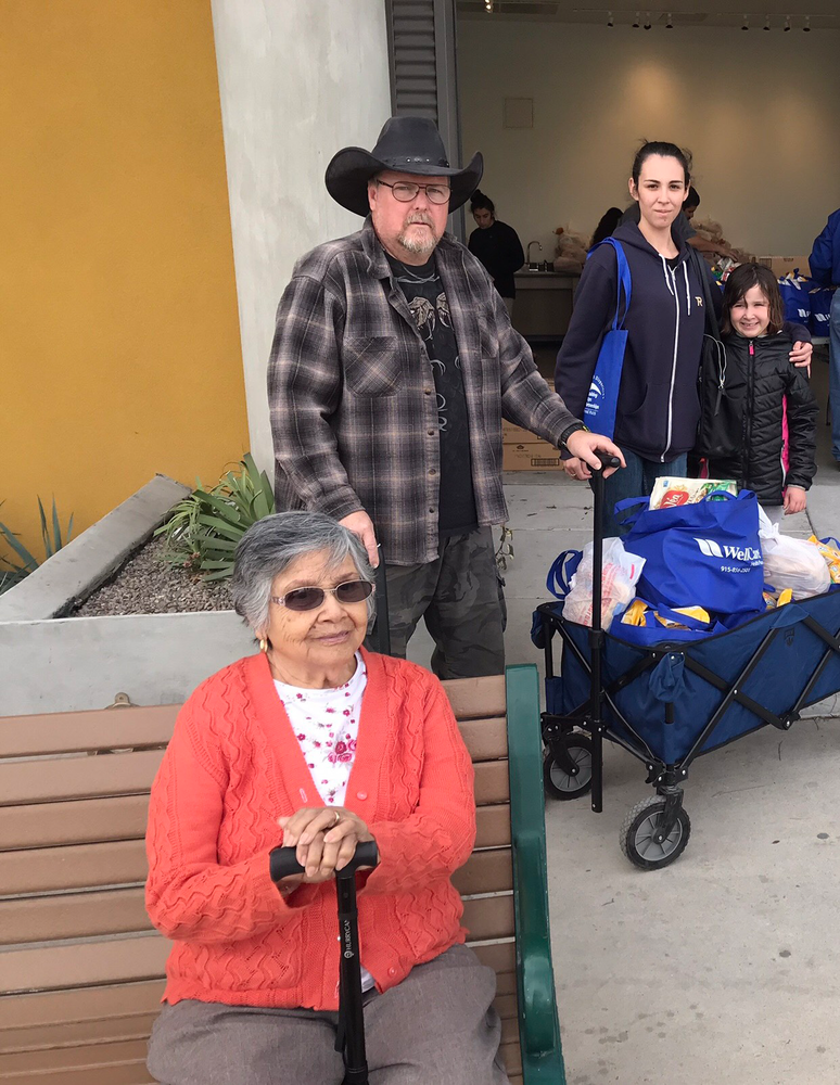 Artspace Lofts Mobile Pantry Feeds Working Families 